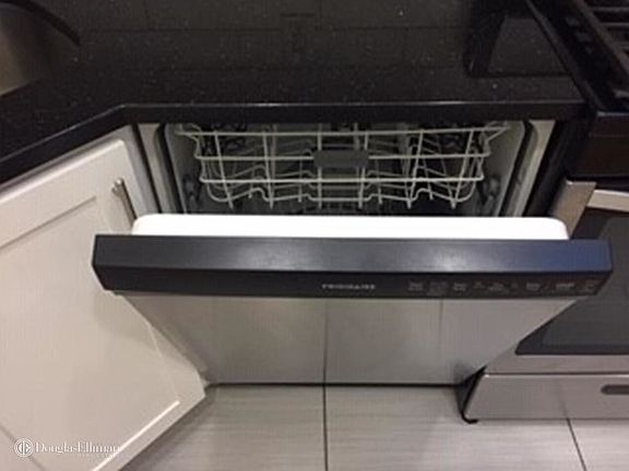 5th image of 6075 55th St APT 2L