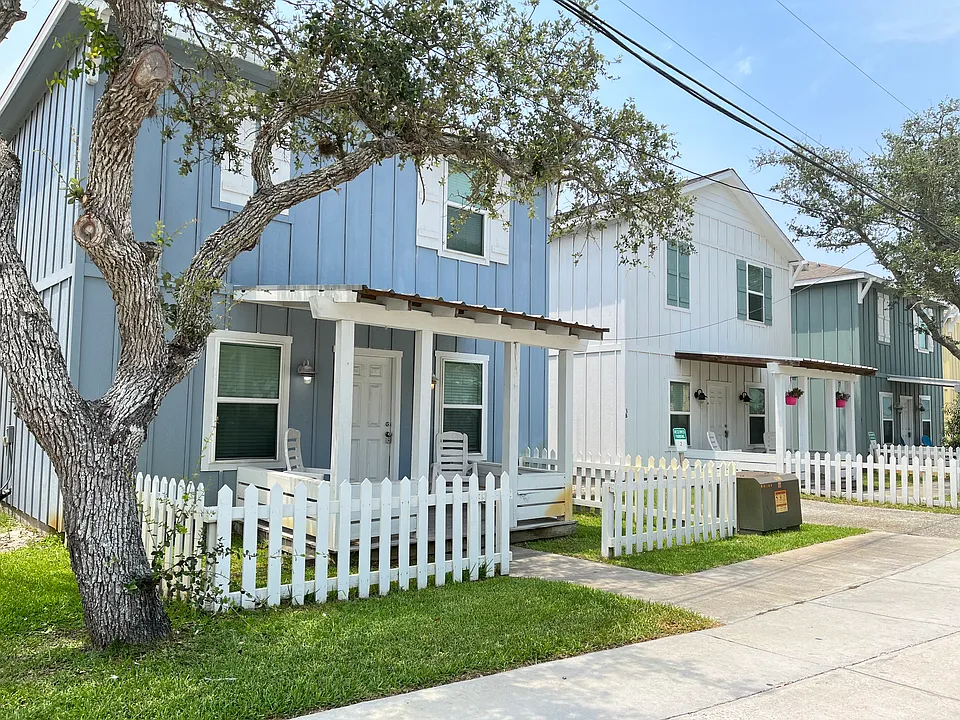 4212 Highway 35 S #2