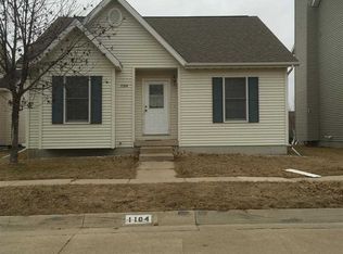 1104 Drayton St, Normal, IL 61761