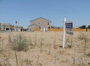 3311 Holland Ave, Clovis, CA 93619