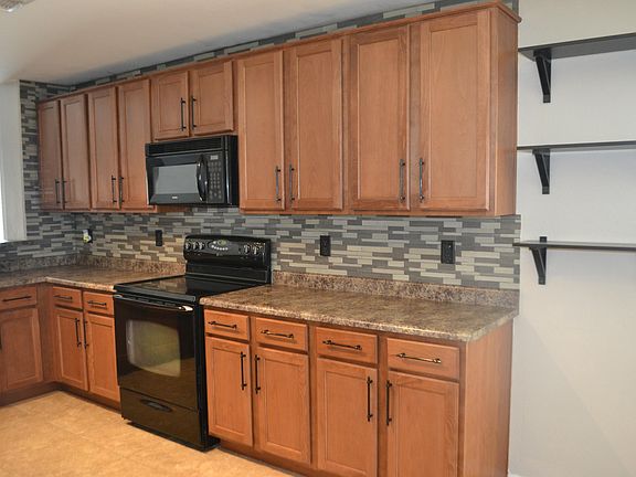 5th image of 23854 W Lumbee St