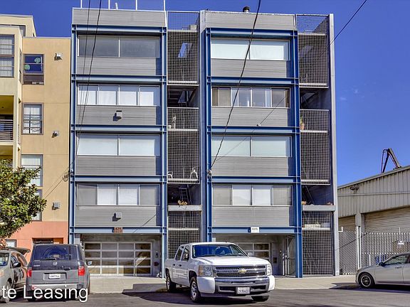 2nd image of 685 Tennessee St APT D