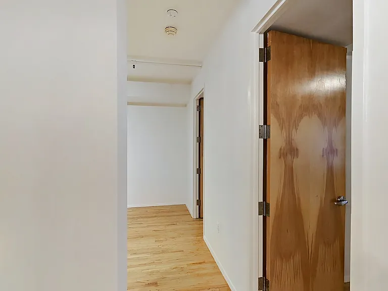 41 John St #3A — Photo 13