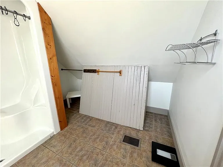 49 S 14th St #2 — Photo 30