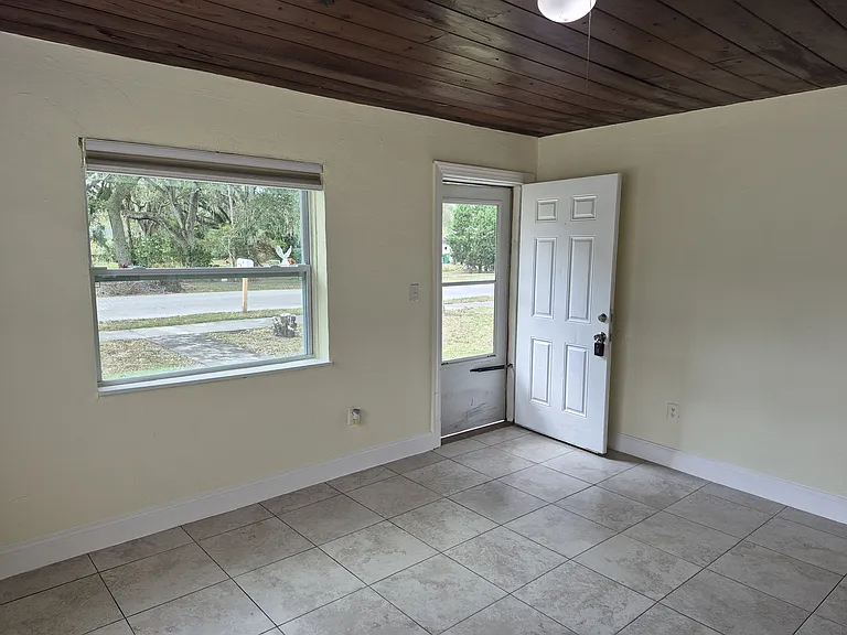 616 S Kentucky Ave — Photo 36