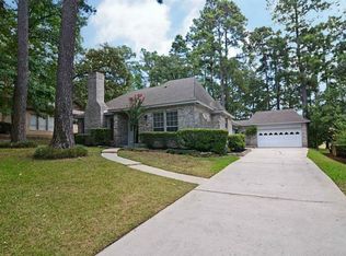 70 Wood Hollow Dr, Conroe, TX 77304