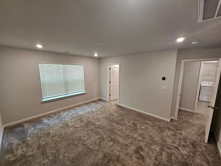 2109 Strawberry Patch St — Photo 6