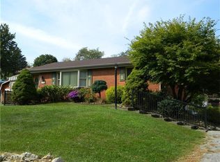 112 Northview Cir, Beaver, PA 15009