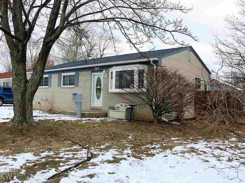 1st image of 797 Georgia Ave