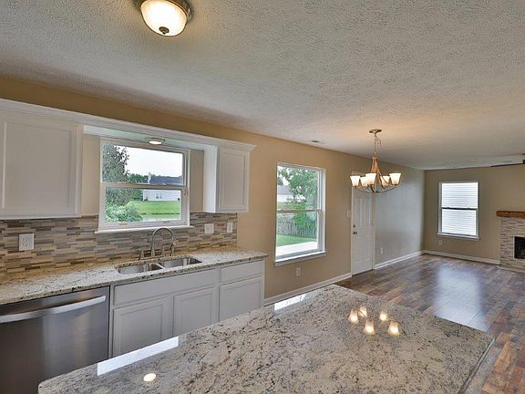 4th image of 6059 Honeywell Dr