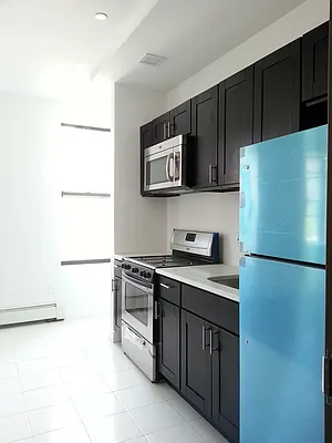 Rented by Portman Realty Corp | media 43