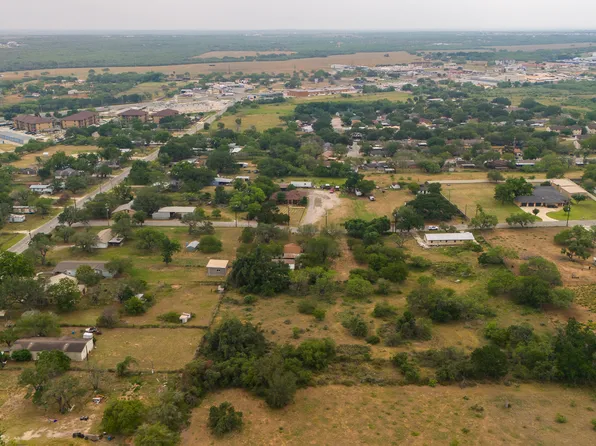 1510 W Sandy Ln LOT 7A, Pleasanton, TX 78064