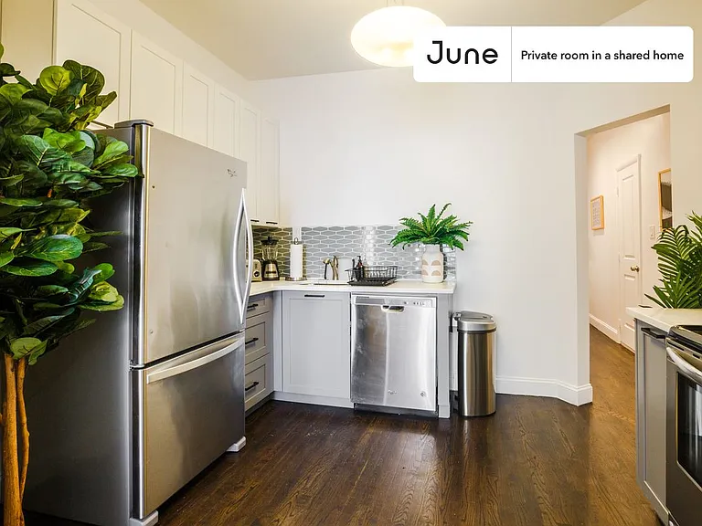 644 Park Pl #2-C — Photo 9