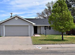 112 Dallam Ave, Dumas, TX 79029