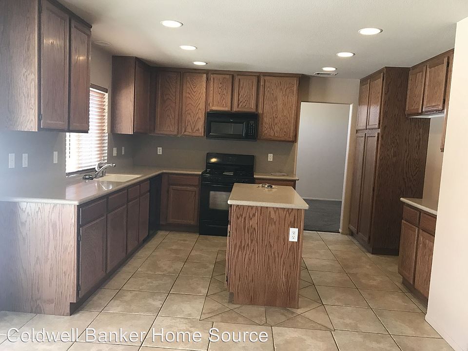 1st image of 17593 Caprice Way