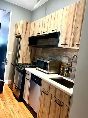 Rented by Miracle Capital | media 1