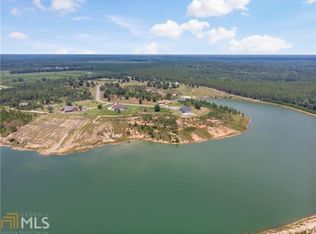 89 Boardwalk Ave, Jesup, GA 31545