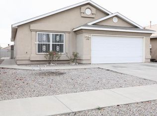1716 Waters Dr SW, Albuquerque, NM 87121
