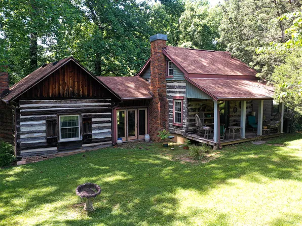 410 Canton Lakeshore Dr, Cadiz, KY 42211