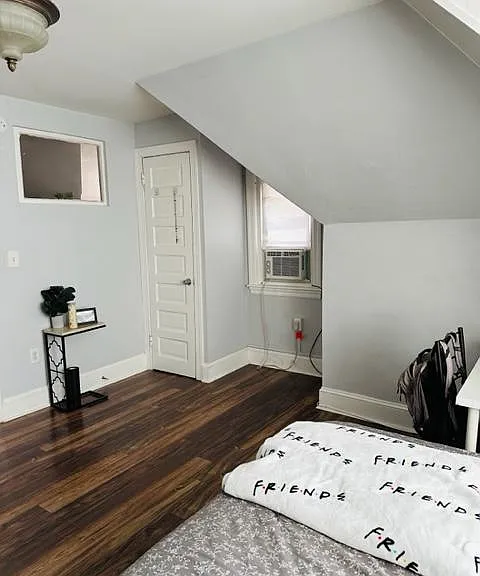 323 S 46th St #4F — Photo 14