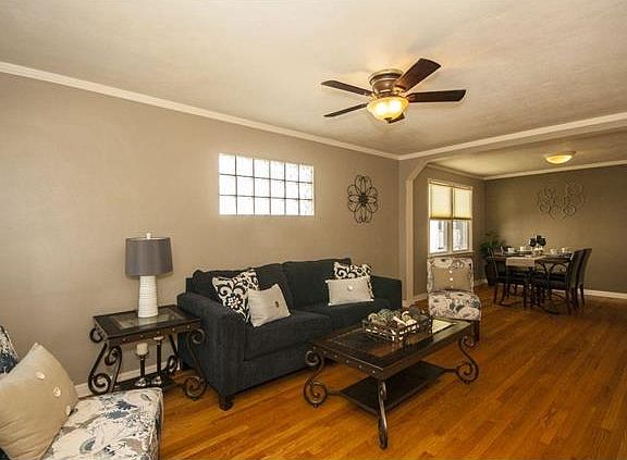 3rd image of 6264 Odell St