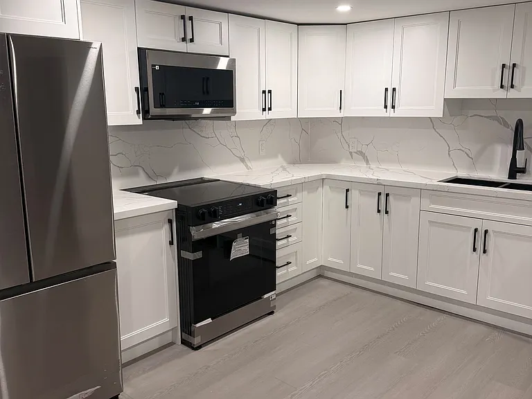 286 Lorindale Dr #B — Photo 17