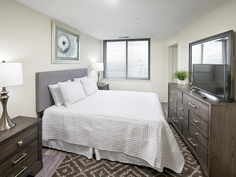 Eleven55 Ripley — Photo 12