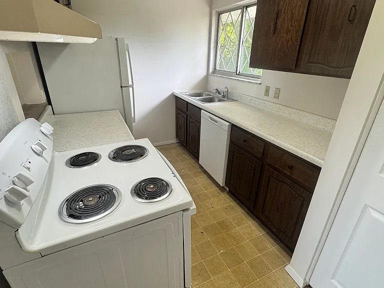 8659 State Rd #B6 — Photo 2