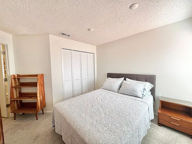 715 Magnolia Pl — Photo 32