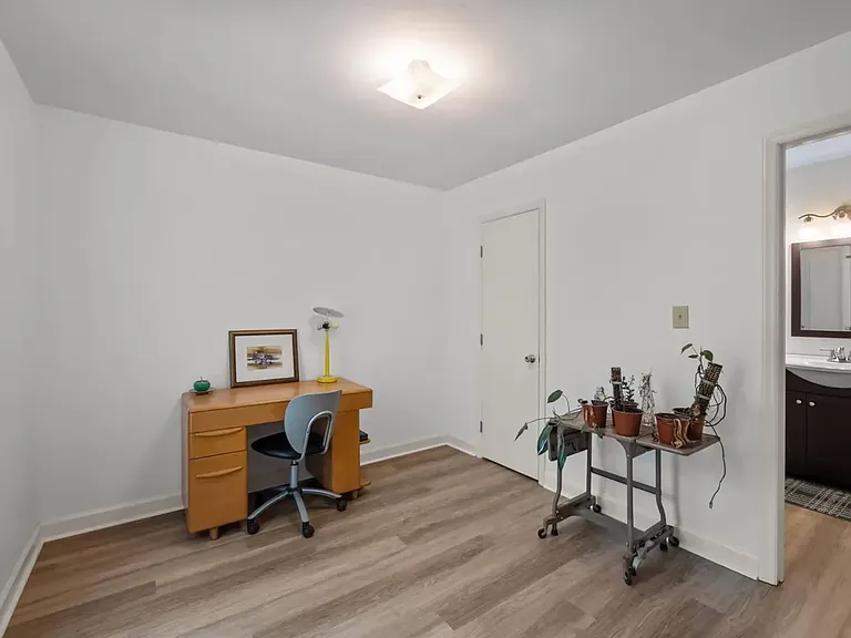 103 Hidden Valley Dr — Photo 15