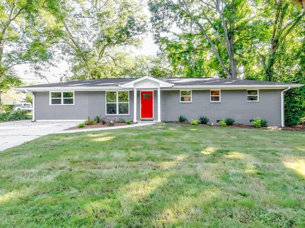 150 E Campbellton St, Fairburn, GA 30213