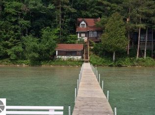 7213 S Glen Lake Rd, Glen Arbor, MI 49636