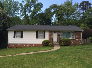 2929 Waterford Rd, Winston Salem, NC 27106