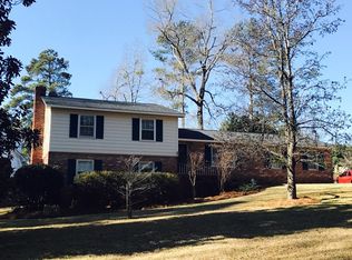 124 Greenbriar Rd, Greenwood, SC 29649