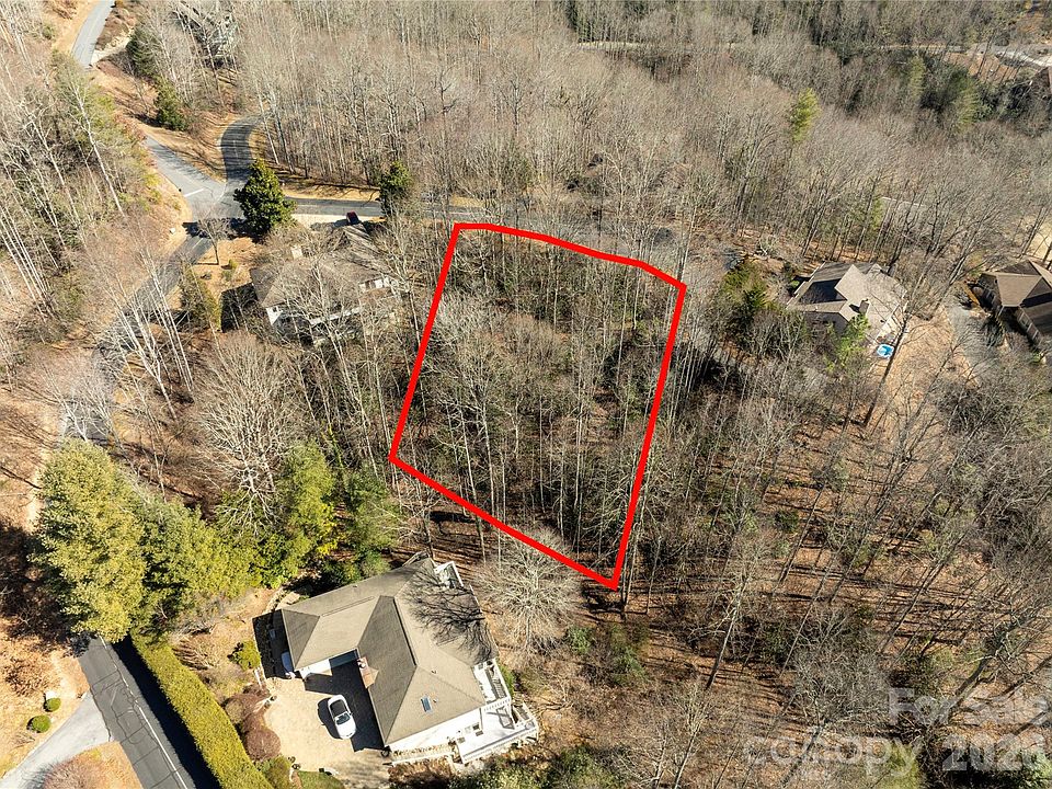 1st image of 2310 Golf Club Ct