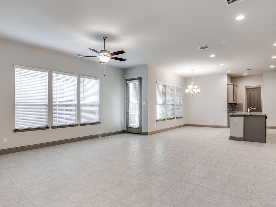 7617 Regal Ln, North Richland Hills, TX 76180 Zillow