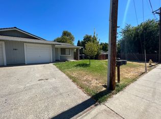 385 Wales Dr APT B, Folsom, CA
