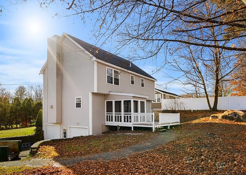 32 Honora Ave, Dracut, MA 01826 Zillow