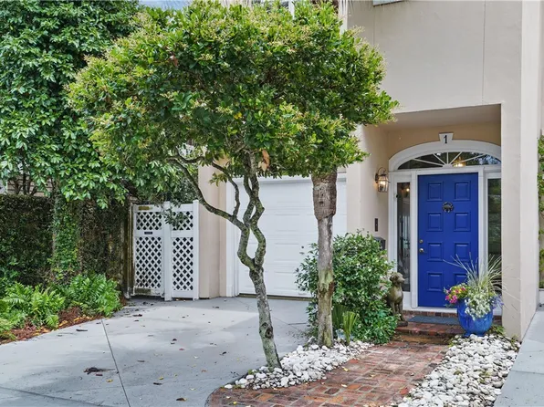 1028 Beachview Dr APT 1, Saint Simons Island, GA 31522