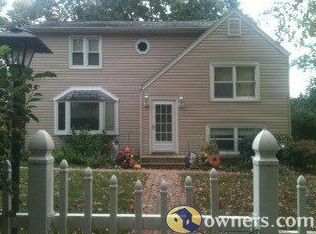 26 Retz Rd, Pearl River, NY 10965