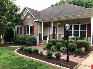 152 Foy Ln, Statesville, NC 28625