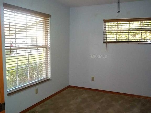 5th image of 370 Ferrin Ct