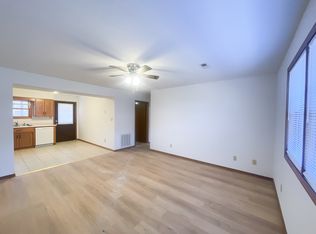 1589 Belair Dr, Jackson, MO 63755