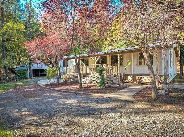 131 Dutch Ln, Weaverville, CA 96093