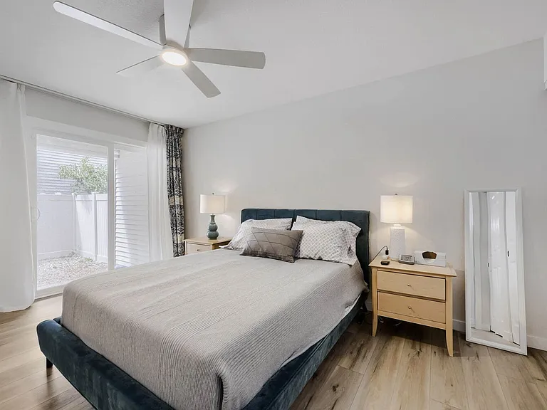 11909 Monroe Way — Photo 16