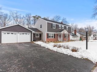 8908 Eastbourne Ln, Laurel, MD 20708