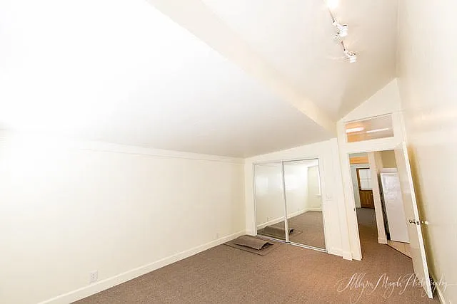 1430 Pine St — Photo 12