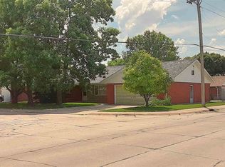 502 S Jefferson Ave, North Platte, NE 69101