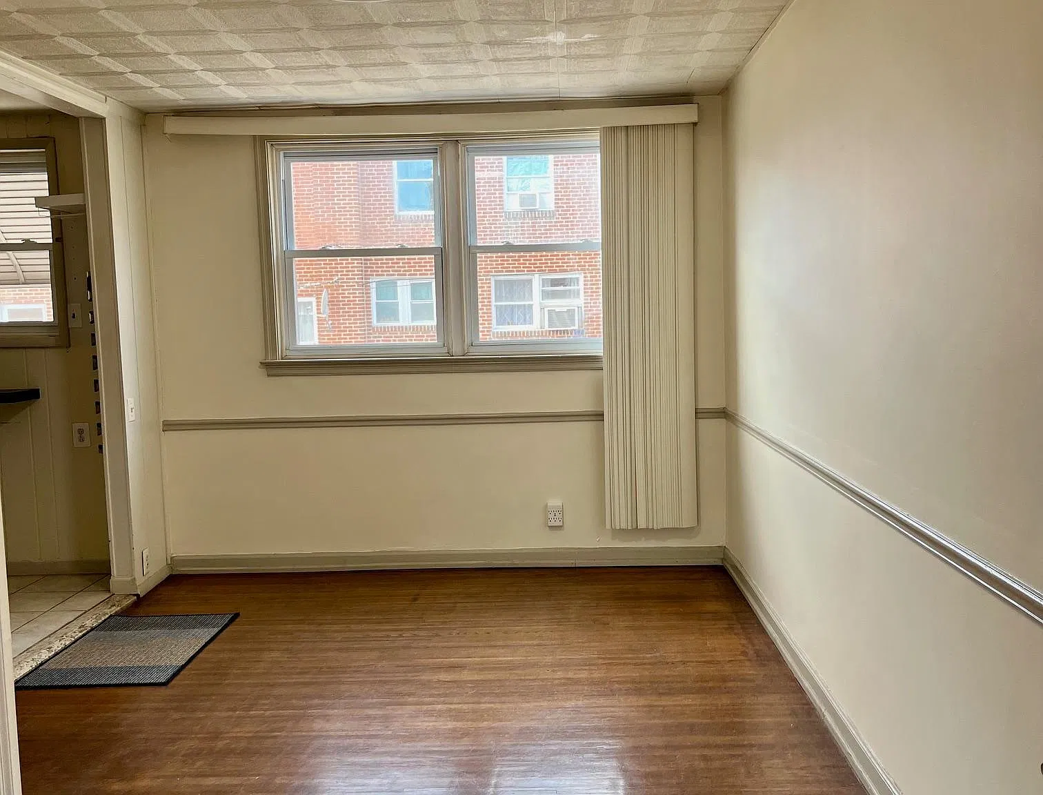 3 bed, 1152 sqft, $1,650 — Photo 2