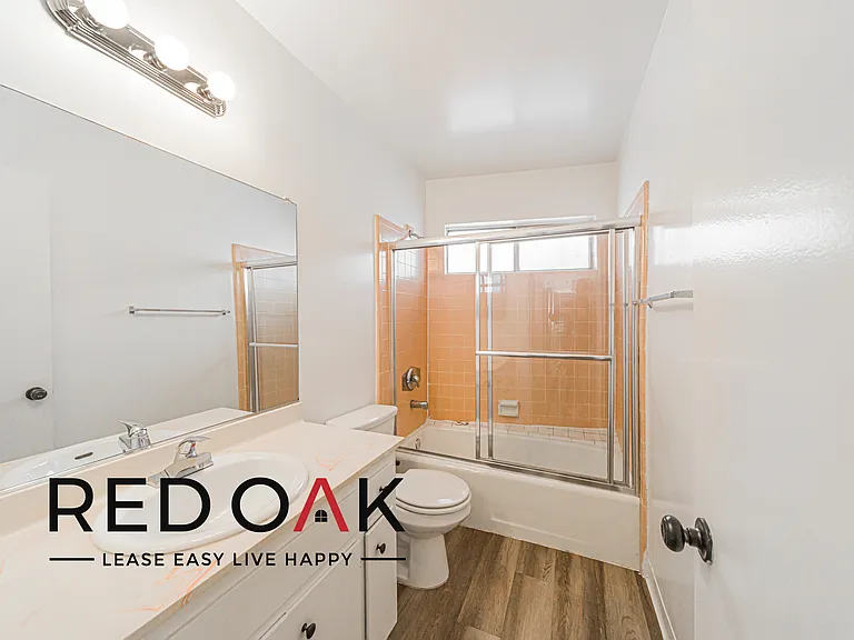 Moorpark 15000 — Photo 17